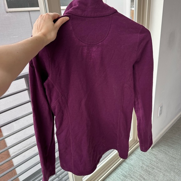 Icebreaker merino wool zip up sweatshirt in purple size XS - Picture 4 of 4